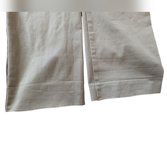 McCarthy Flat front Khaki Pants size 30 - Picture 8 of 9